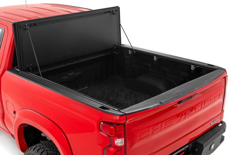 CAPSER SOFT TRI-FOLD TONNEAU COVER — CHEVY SILVERADO/GMC SIERRA 1500