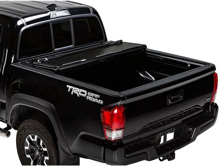 Capser tonneau cover tailgate latch and clamp